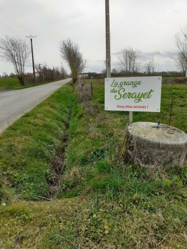 La Grange Du Serayet