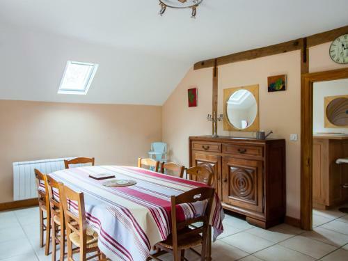 Villa Arthon, 5 Pi�ces, 8 Personnes - Fr-1-591-49