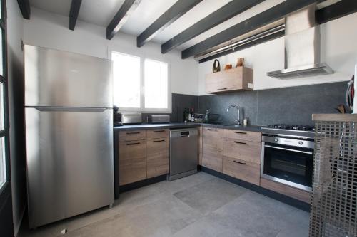 L'olivier, Villa Climatis�e, Piscine Et Parking