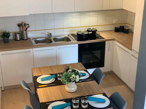 Camozzi Central Apartment