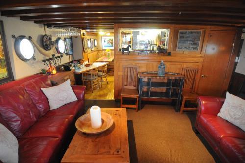 Bed & Breakfast Swept Away Inn