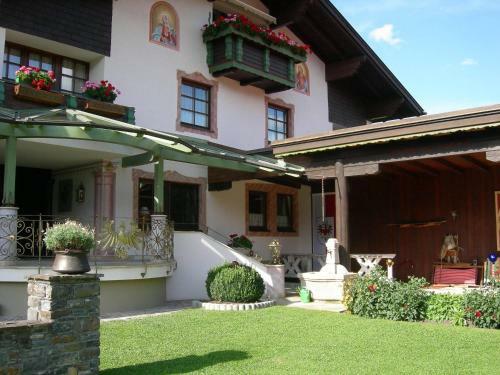 Hostal S'hoamatl