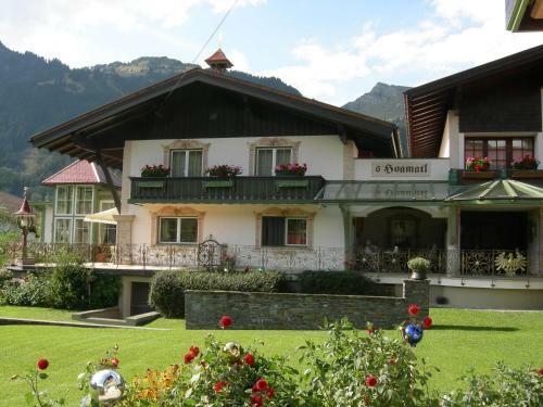 Hostal S'hoamatl