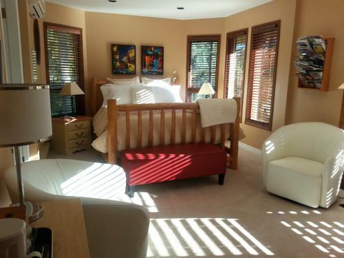 Creekside B&B