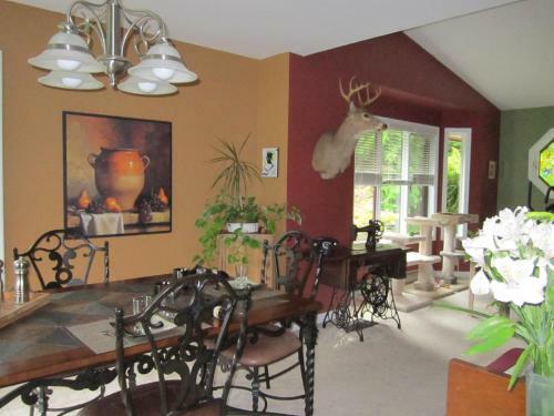 Creekside B&B