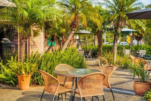 Hotel Crescent Head Resort & Conference Centre
