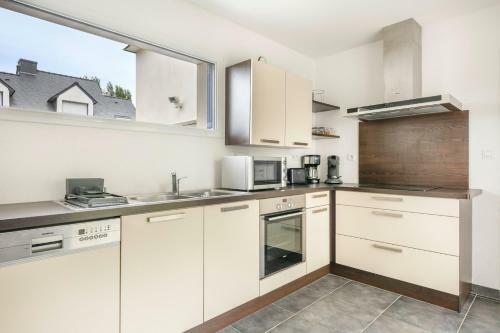 Belle Maison Pour Six Personnes A Arzon