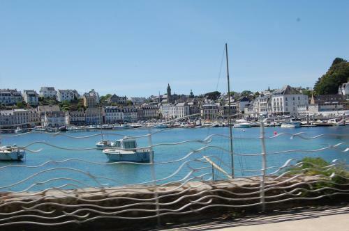Hostal L'abri Du Marin