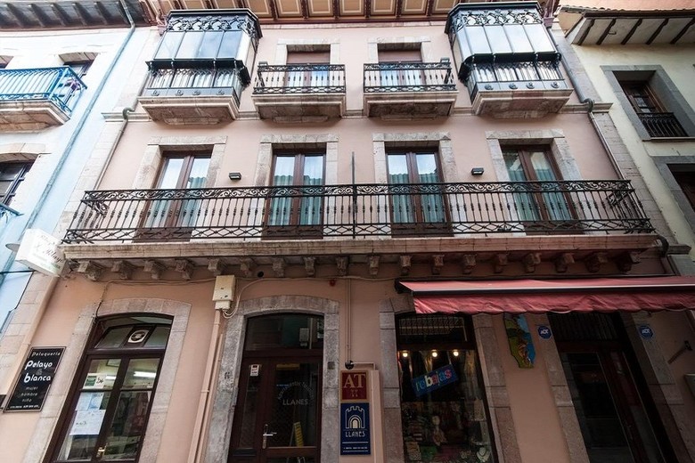 Apartamento Tur�sticos Llanes