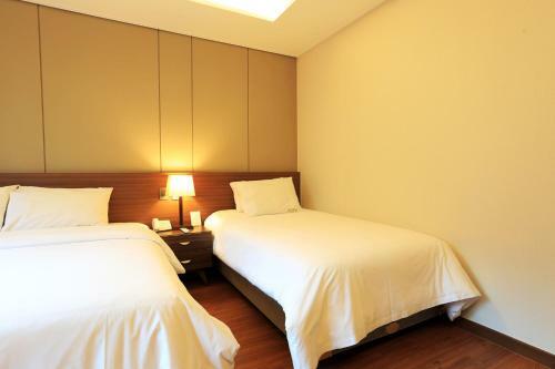 Sunbee Hotel