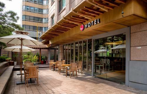Sunbee Hotel