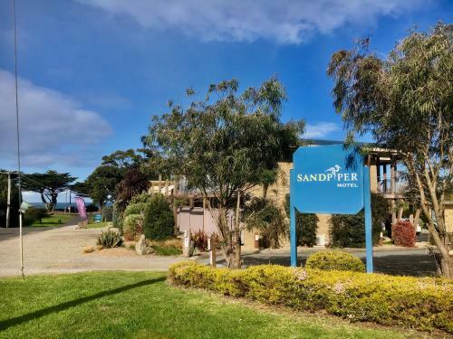 Sandpiper Motel