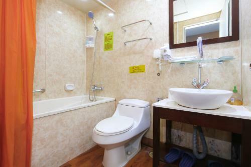 Aparthotel Nanjing 365 Service Apartment (junlin Shop)