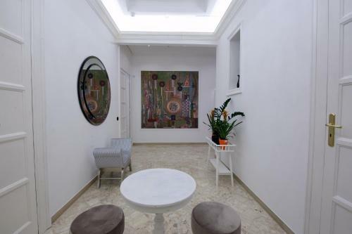 Hostal Bari Turismo_2022_reception