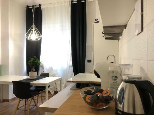 Hostal Italien Chic, Camera Con Bagni Condivisi