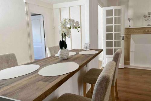 Apartamento Appartement Du Roi , Quartier Historique