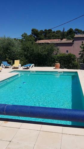 Bed & Breakfast Chambre Du Charron