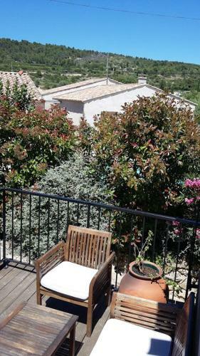 Bed & Breakfast Chambre Du Charron