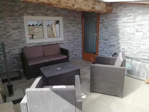 Ancienne Caserne Du Ch�teau