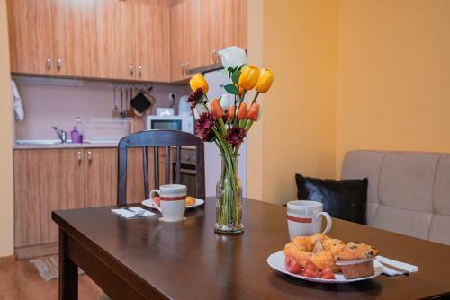 Teis Apartments
