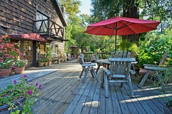 Posada The Babbling Brook Inn