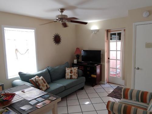 Posada Suite Dreams Inn