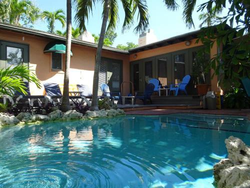 Posada Suite Dreams Inn
