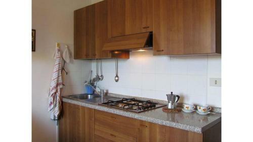Cozy Apartment With Terrace In Excellent Location