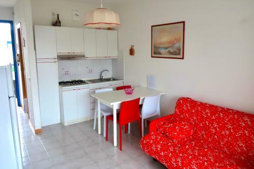 Apartamento Grazioso Appartamento N 76 A 100mt Dal Mare