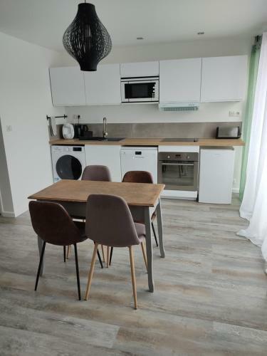 Apartamento Logement Climatis� Proche Remparts