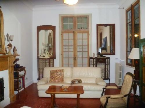 Maison de 2 Chambres Avec Terrasse Et Wifi A Avignon