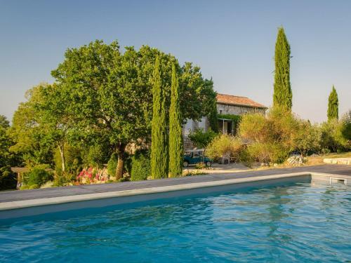 Attractive Villa In Banne With Private Swimming Pool