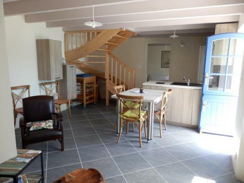 Long�re Belliloise Pour 5 Pers