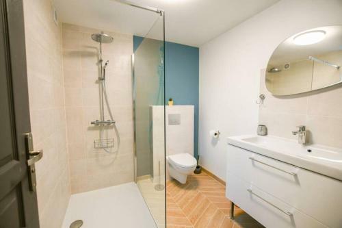 Instant Fleury: Maison de Caract�re, Jardin Secret