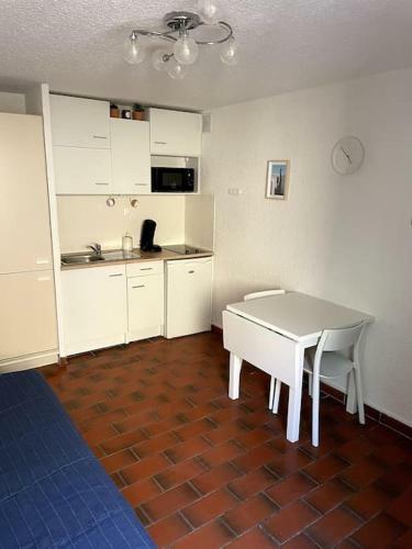 Apartamento Beau Studio Au Coeur de Bandol -