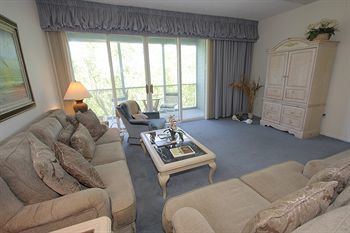 Cedars Tennis Resort By Rva