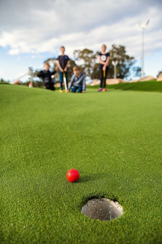 Hotel Novotel Vines Resort Swan Valley