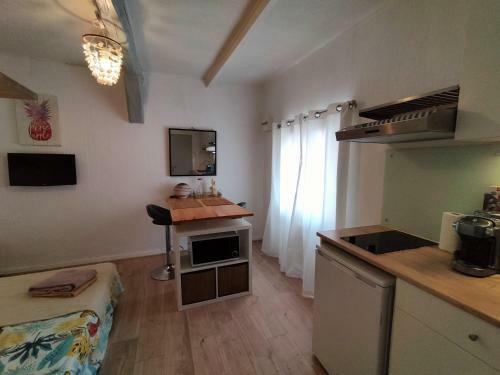 Apartamento Studio Avec Parking Tout A Pied Et Calme