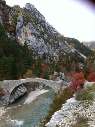 Gorges Du Verdon Charme Et Authenticite
