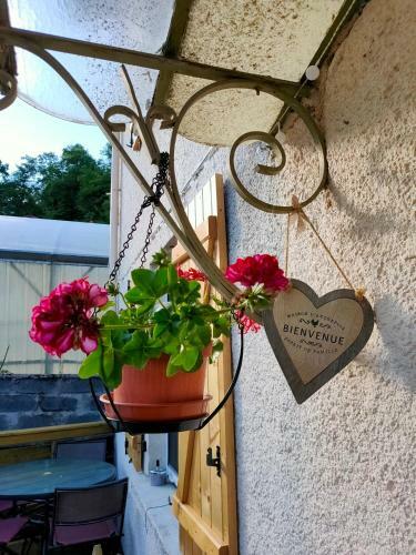 Les Petites Poussi�res