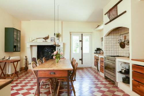 Bed & Breakfast Chateau Champcenetz