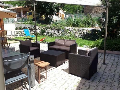 Hostal Gite De Provence - Bayons