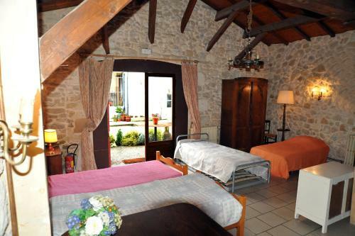 Hostal G�te D'�tape Dortoir Ch�teau Saint Vincent