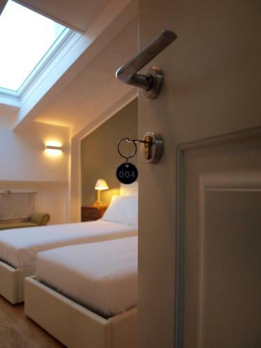 Hostal Acquaderni Rooms