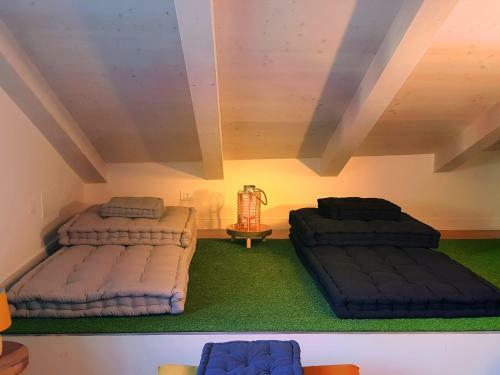 Hostal Cosmopolitan Central Rooms