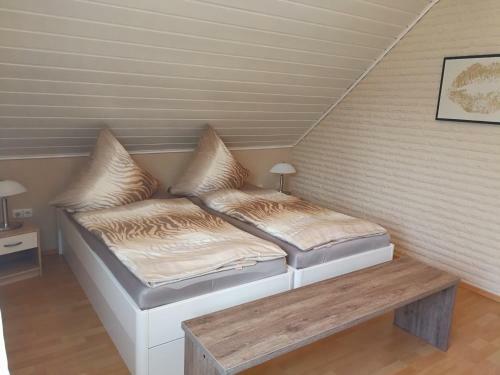 Apartamento Ferienwohnung Am See 1