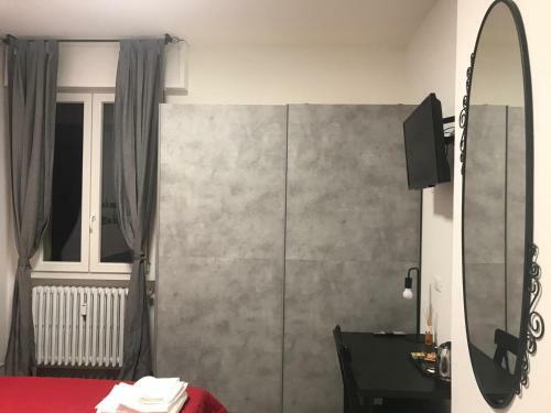 Hostal Holabologna B&B