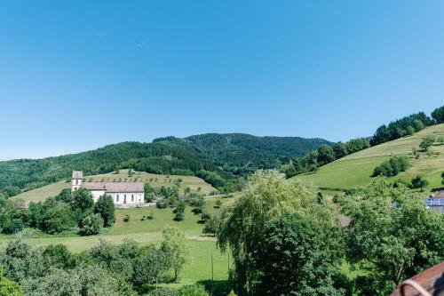 Apartamento Moderne 2 Zi.-fewo Blackforest Art N�he Freiburg