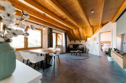 Apartamento Moderne 2 Zi.-fewo Blackforest Art N�he Freiburg