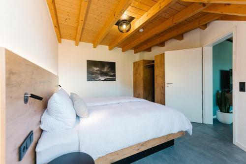 Apartamento Moderne 2 Zi.-fewo Blackforest Art N�he Freiburg